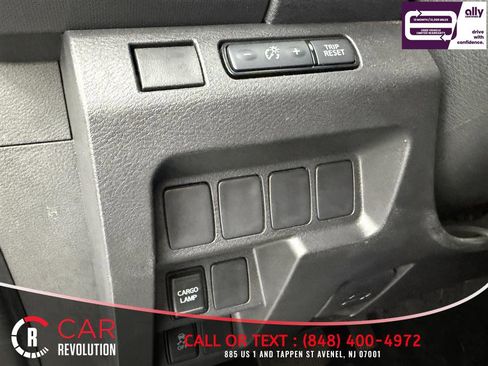 Used 2023 Nissan Frontier S image 36