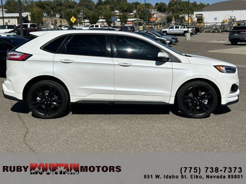 Used 2022 Ford Edge ST w/ Equipment Group 401A image 8