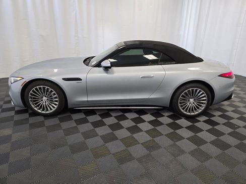 New 2025 Mercedes-Benz SL 43 AMG image 3