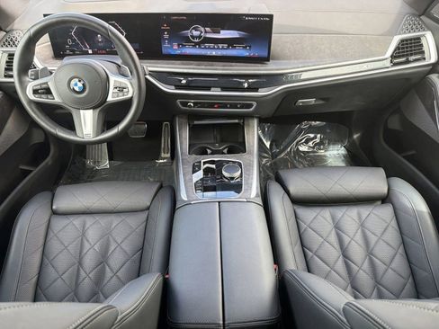 Certified 2025 BMW X5 xDrive40i AWD/4WD image 14