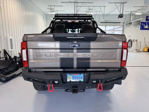 Used 2022 Ford F250 Lariat w/ Lariat Ultimate Package AWD/4WD image 4
