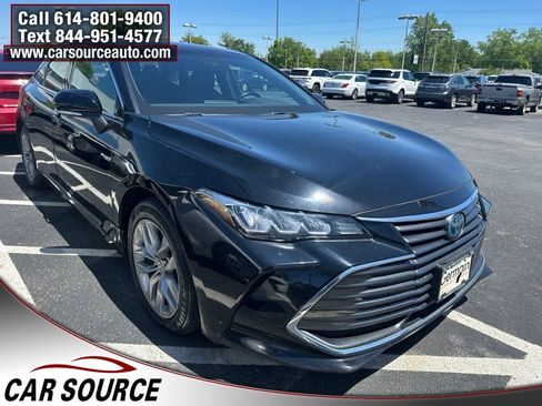 Used 2020 Toyota Avalon XLE w/ Moonroof Package FWD image 1