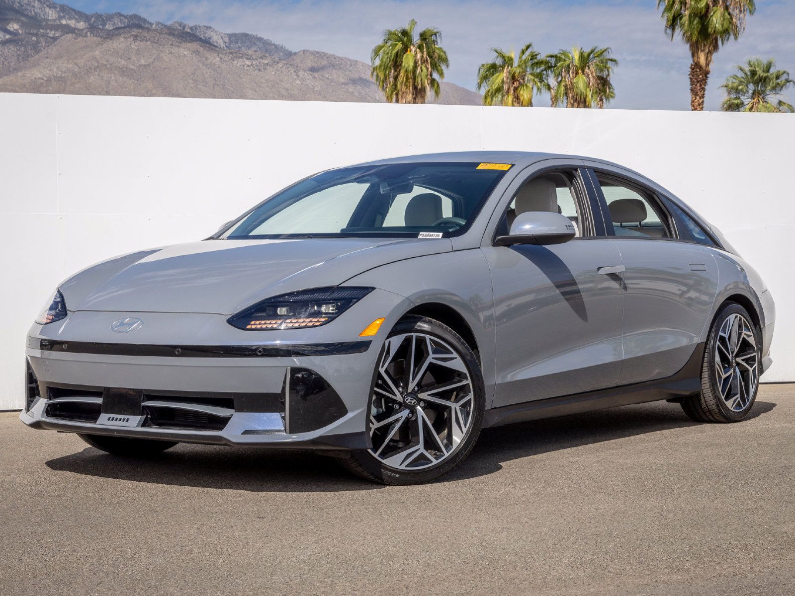 Used 2025 Hyundai Ioniq 6 Limited RWD image 1