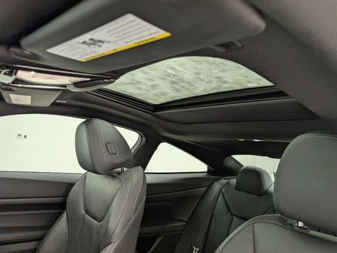 Certified 2024 BMW 430i Coupe w/ Convenience Package image 15