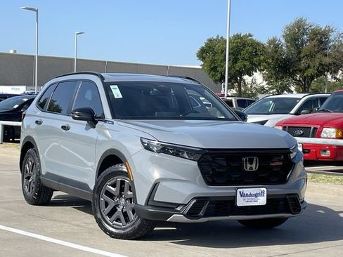Certified 2026 Honda CR-V TrailSport image 2