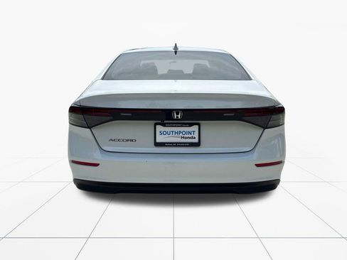 Used 2024 Honda Accord EX image 7