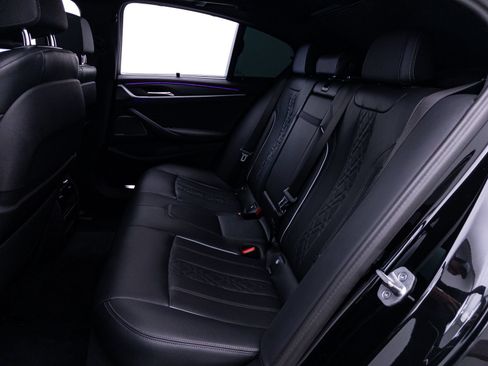 Used 2023 BMW M550i xDrive w/ Executive Package AWD/4WD image 47
