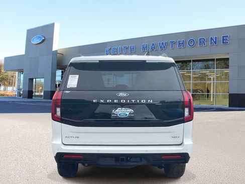 Certified 2025 Ford Expedition Max Active AWD/4WD image 5