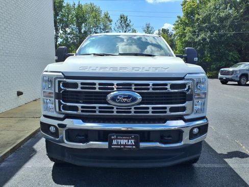 Used 2024 Ford F250 XLT w/ FX4 Off-Road Package image 2