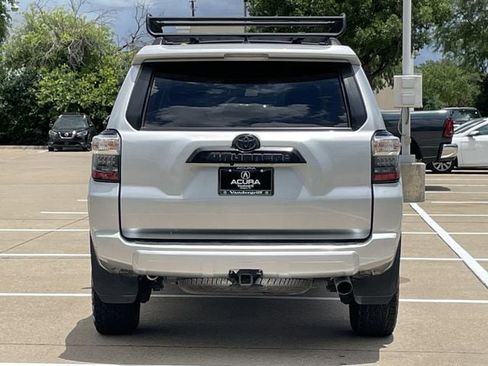 Used 2023 Toyota 4Runner TRD Off-Road Premium w/ Moonroof Package AWD/4WD image 5