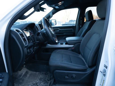 Used 2023 RAM 1500 Big Horn image 9