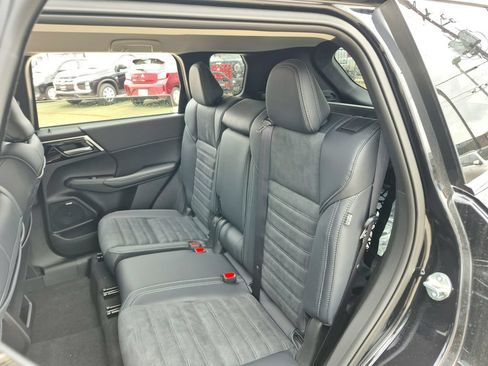 New 2026 Mitsubishi Outlander SE FWD image 21