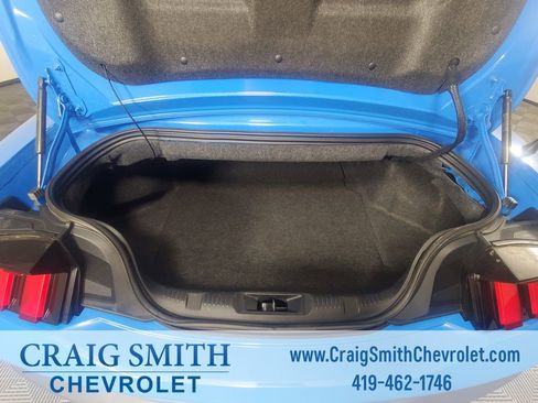 Used 2024 Ford Mustang Premium image 6