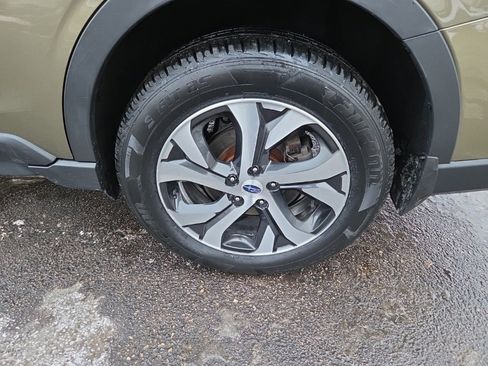 Used 2020 Subaru Outback Limited w/ Popular Package #2 image 24