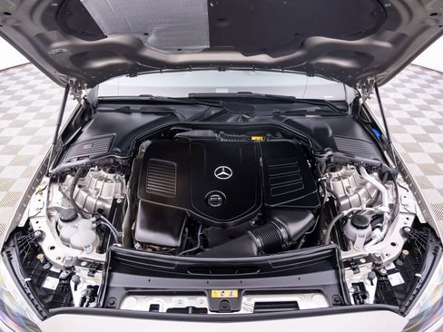Used 2024 Mercedes-Benz C 300 4MATIC Sedan image 34