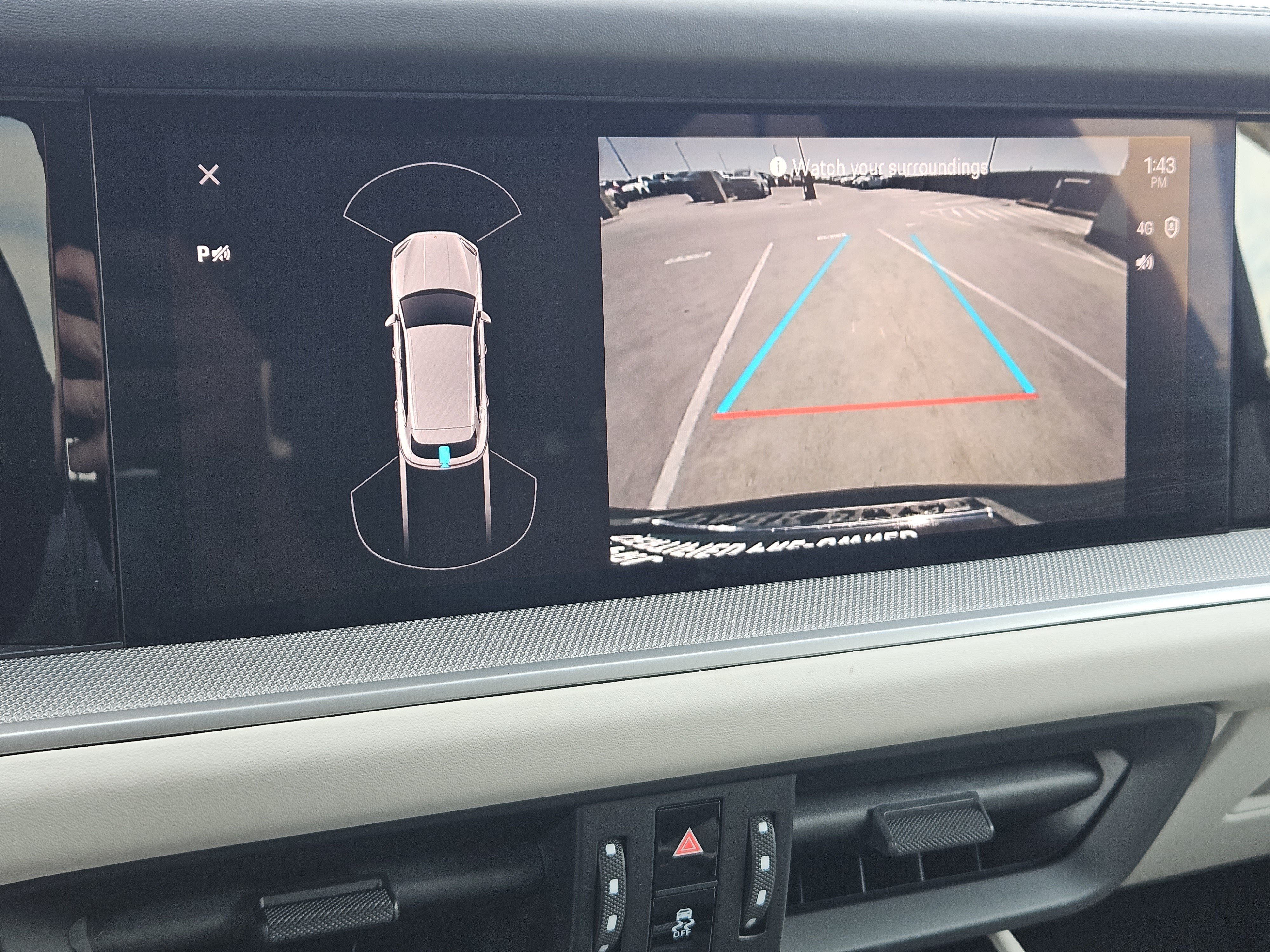 Certified 2024 Porsche Cayenne AWD/4WD image 18