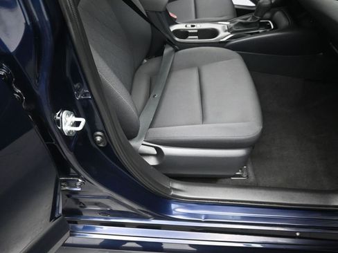 Used 2023 Toyota Corolla LE image 28