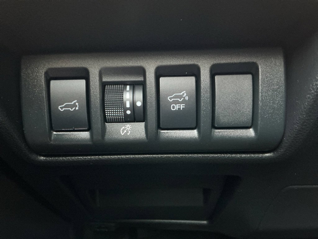 Certified 2022 Subaru Outback Limited AWD/4WD image 30