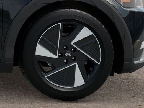 New 2026 Hyundai Ioniq 5 SE image 8