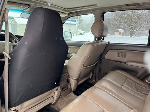 Used 2002 Toyota 4Runner Limited image 28