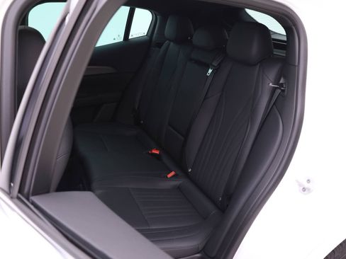 New 2024 Maserati Grecale GT image 11