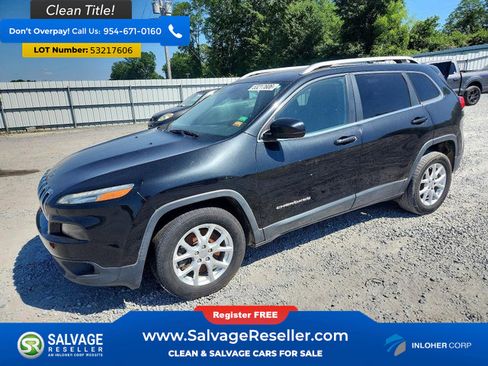 Used 2016 Jeep Cherokee Latitude w/ Comfort/Convenience Group FWD image 1