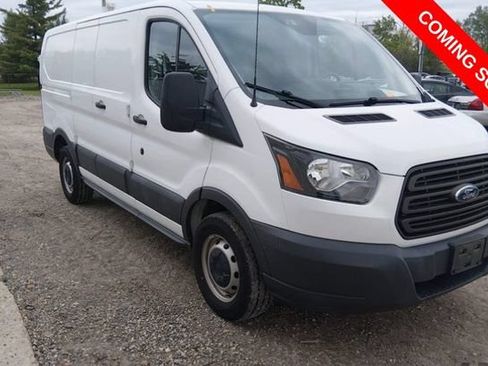 Used 2017 Ford Transit 150 130 Low Roof RWD image 2