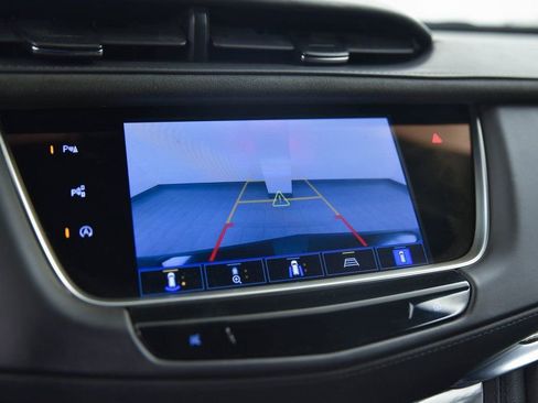 Certified 2023 Cadillac XT5 Sportv w/ Platinum Package image 20