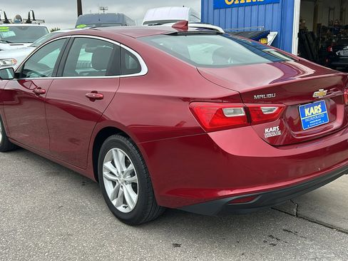 Used 2018 Chevrolet Malibu LT image 8