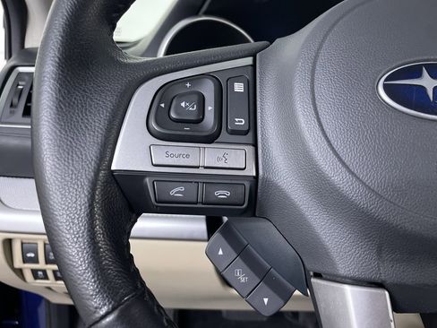 Used 2015 Subaru Legacy 2.5i Premium AWD/4WD image 23
