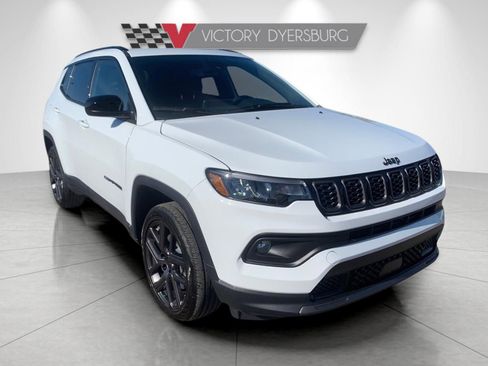 New 2026 Jeep Compass Latitude image 33