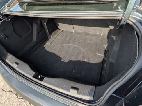 Used 2018 Chevrolet Cruze LT image 9