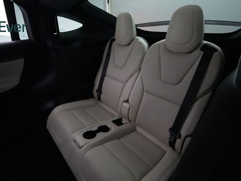 Used 2023 Tesla Model X image 25