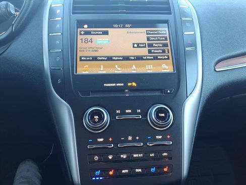 Used 2018 Lincoln MKC Reserve w/ Lincoln MKC Climate Package image 23