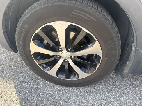 Used 2016 Kia Sorento EX w/ EX Touring Package image 12