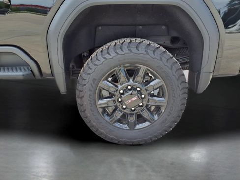 New 2026 GMC Sierra 2500 AT4 w/ AT4 Premium Plus Package AWD/4WD image 22