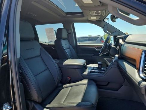 Used 2023 GMC Sierra 1500 Denali w/ Technology Package AWD/4WD image 24