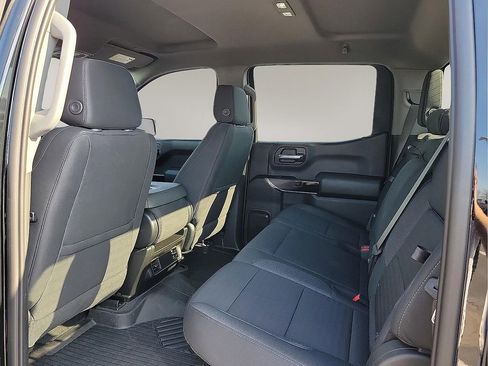 Used 2022 Chevrolet Silverado 1500 Custom Trail Boss w/ Midnight Edition image 9