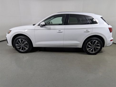 Used 2021 Audi Q5 2.0T Premium Plus w/ Premium Plus Package image 4