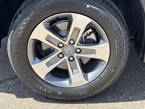 Used 2024 Honda Pilot EX-L image 8