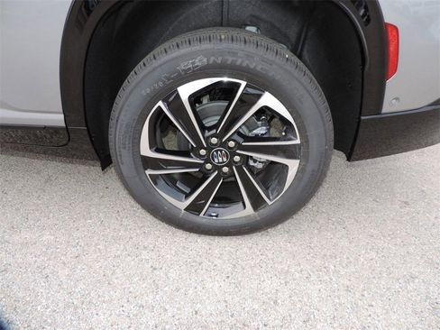 New 2026 Buick Enclave Sport Touring image 9