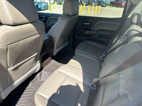 Used 2017 GMC Sierra 1500 SLT AWD/4WD image 19