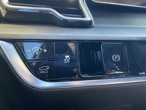 Certified 2025 Kia Sportage X-Pro image 31