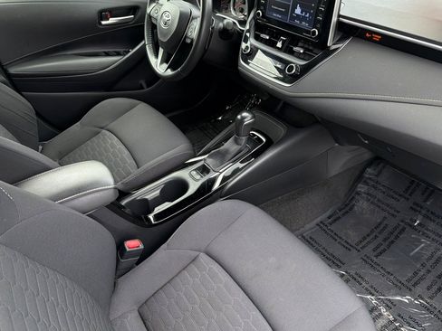 Used 2021 Toyota Corolla SE w/ Carpet Mat Package (TMS) FWD image 17