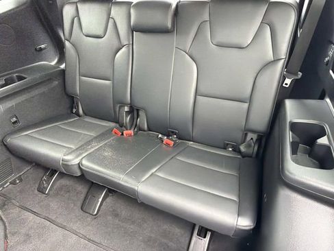 Used 2025 Kia Telluride S AWD/4WD image 19