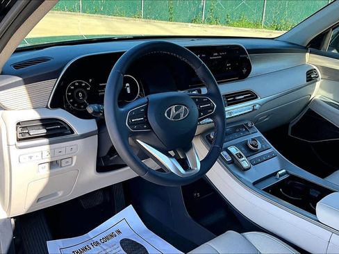 Used 2021 Hyundai Palisade Limited w/ Cargo Package FWD image 17