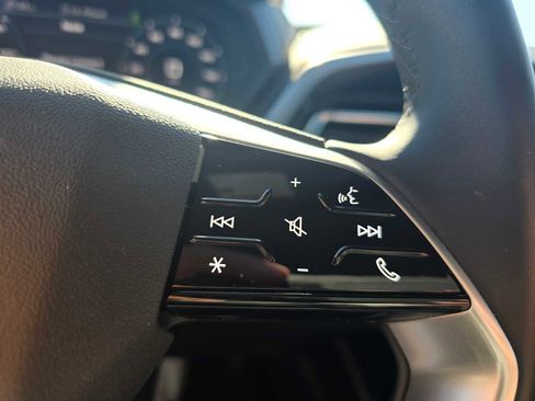 Used 2024 Audi Q4 e-tron Premium w/ Convenience Package image 35