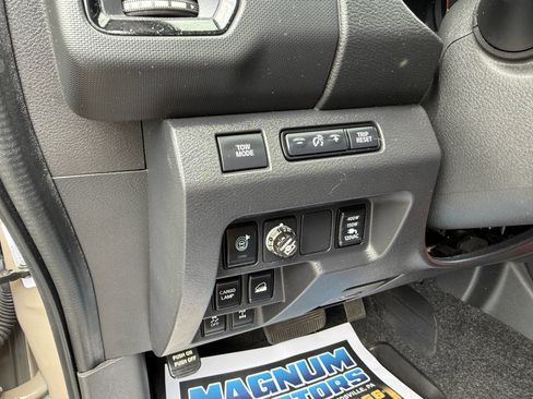 Used 2023 Nissan Frontier PRO-4X w/ Pro-4X Premium Package AWD/4WD image 28