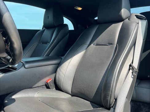 Used 2016 Rolls-Royce Wraith image 18