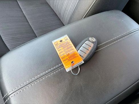 Used 2023 Nissan Sentra SV w/ All-Weather Package image 33